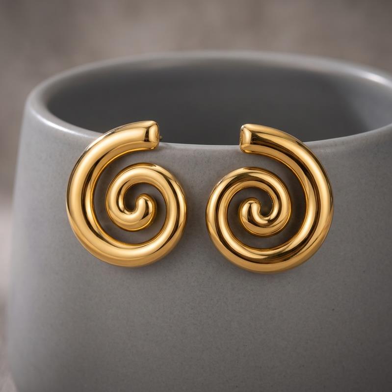 Spiral Tasarımlı Kararmaz Çelik Küpe