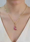 Pembe Hilal Detaylı Kolye