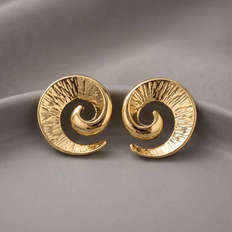 Gold Renk Dokulu Spiral Küpe