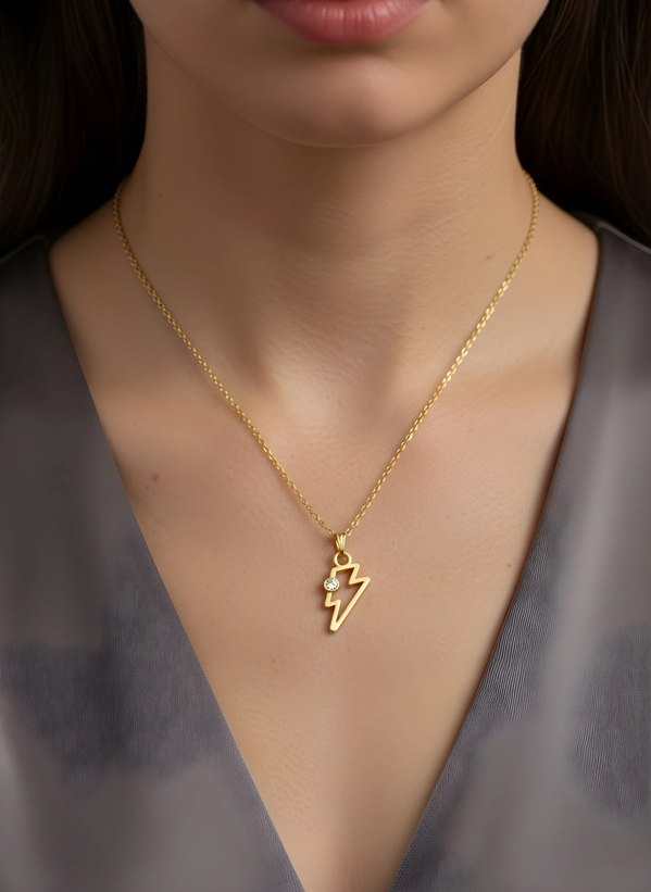 Gold Renk Taş Detaylı Şimşek Figürlü Kolye