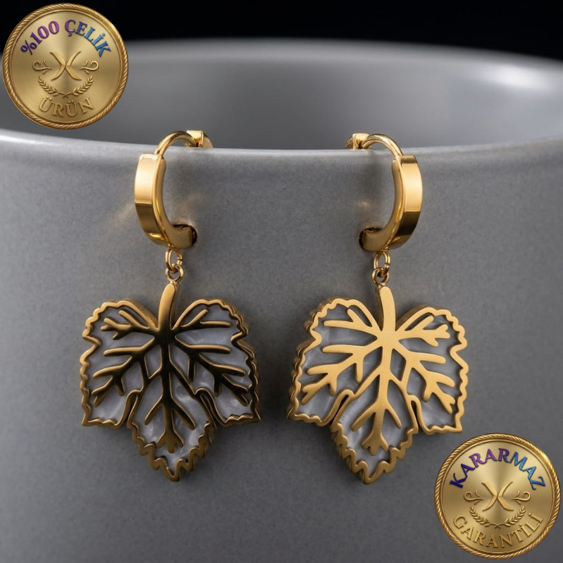 Sedefli Yaprak Motifli Gold Sallantılı Kararmaz Çelik Küpe