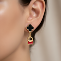 Siyah Yonca Kırmızı Çanta Sallantılı Kadın Küpe