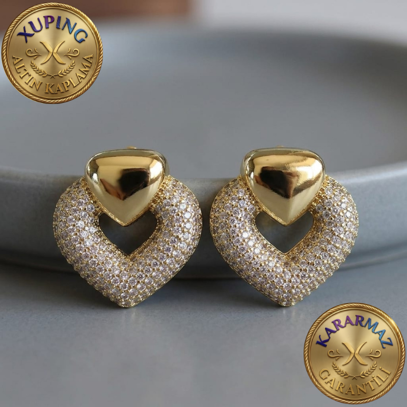 Zirkon Taşlı Altın Kaplama Gold Gösterişli Kalp Küpe